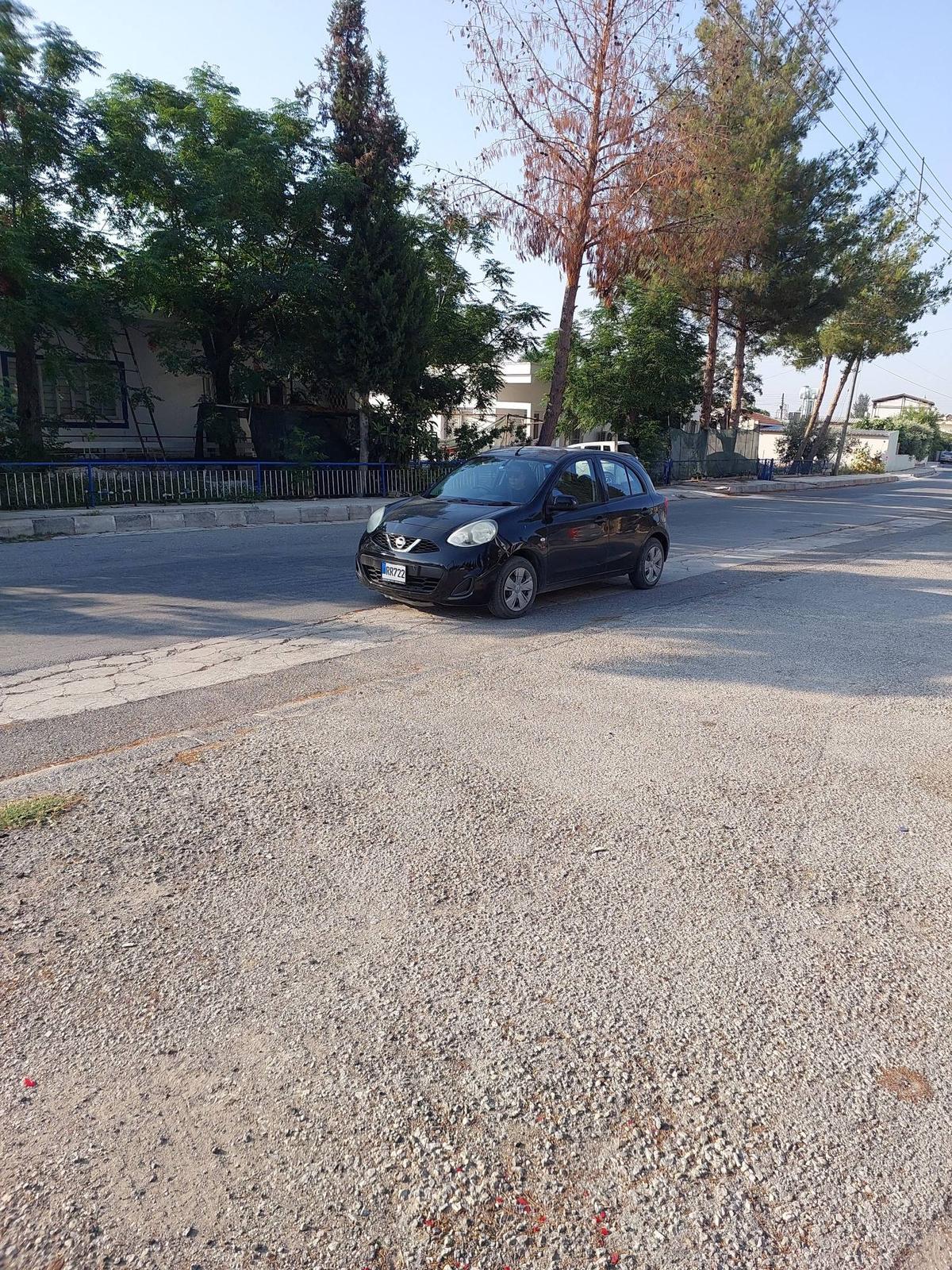 2016 Nissan March 3