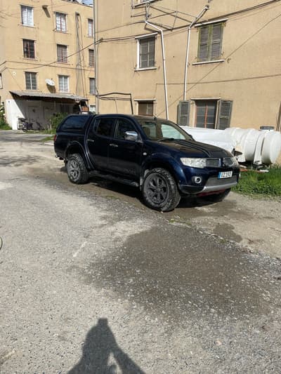 Mitsubishi L200 Barbarian — 1