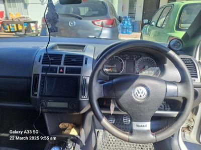 Volkswagen Polo — 9
