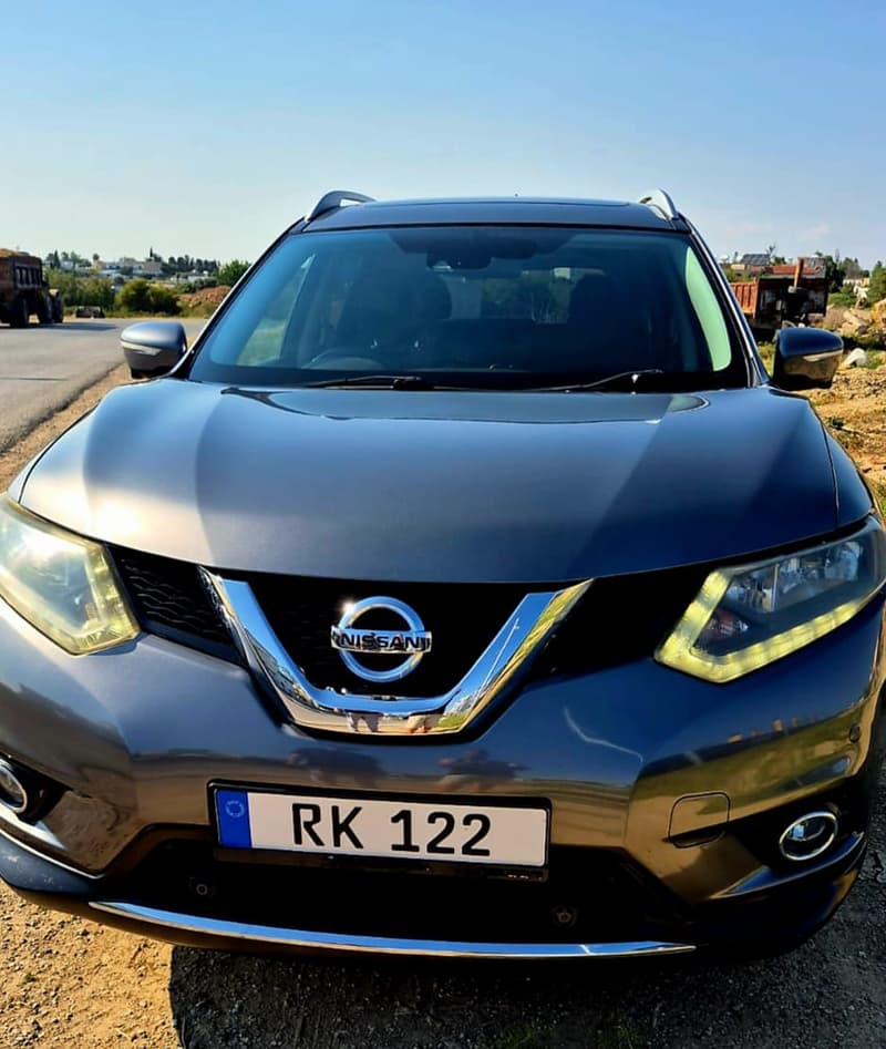 Nissan X-Trail — 1/9