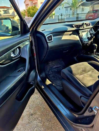 Nissan X-Trail — 8