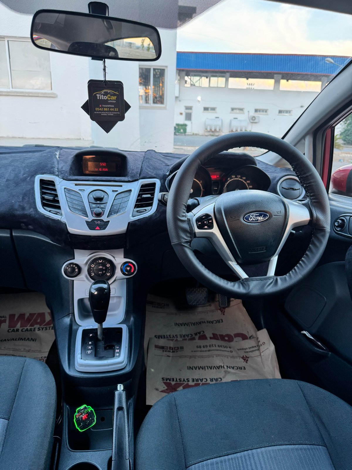 2011 Ford Fiesta 8