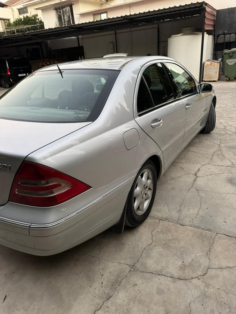 Mercedes-Benz C 220 — 5