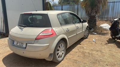 Renault Megane — 3