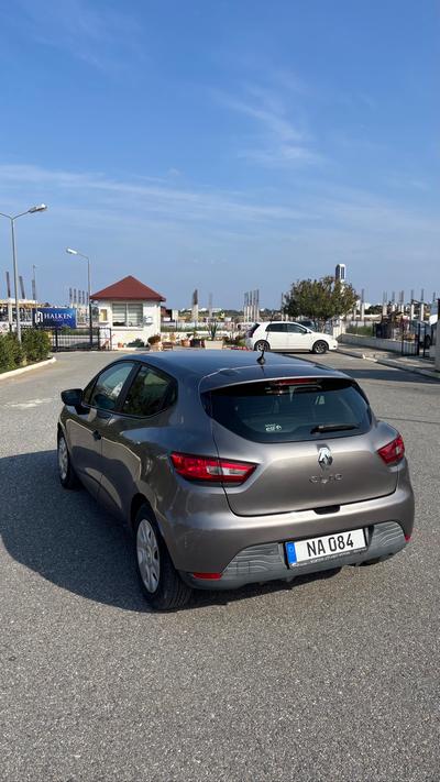 Renault Clio — 3