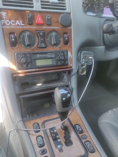 Mercedes-Benz E 200 — 10