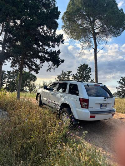 Jeep Grand Cherokee — 2