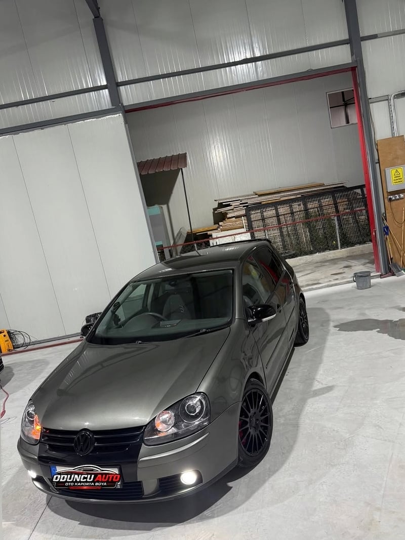 Volkswagen Golf — 6