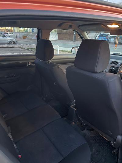 Suzuki Swift — 7