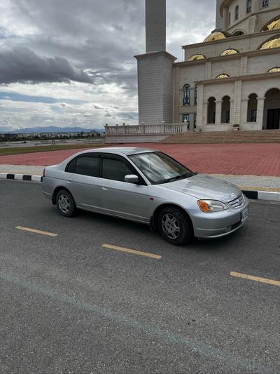 Honda Civic — 1