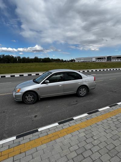 Honda Civic — 3