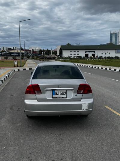 Honda Civic — 4