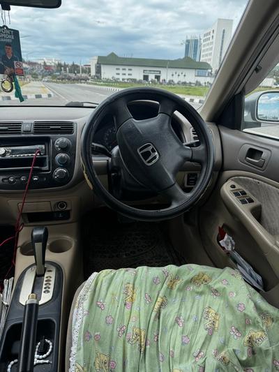 Honda Civic — 5