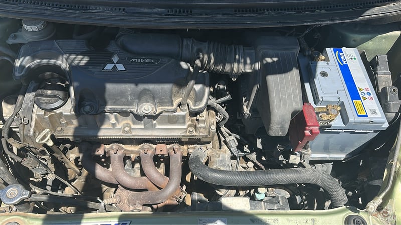 Mitsubishi Colt — 4