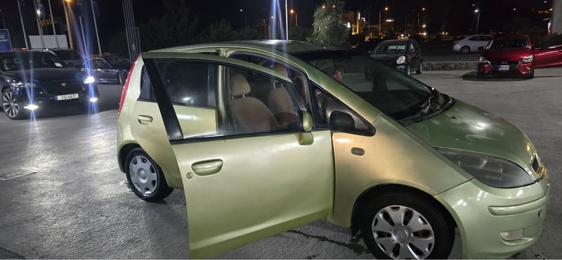 Mitsubishi Colt — 6
