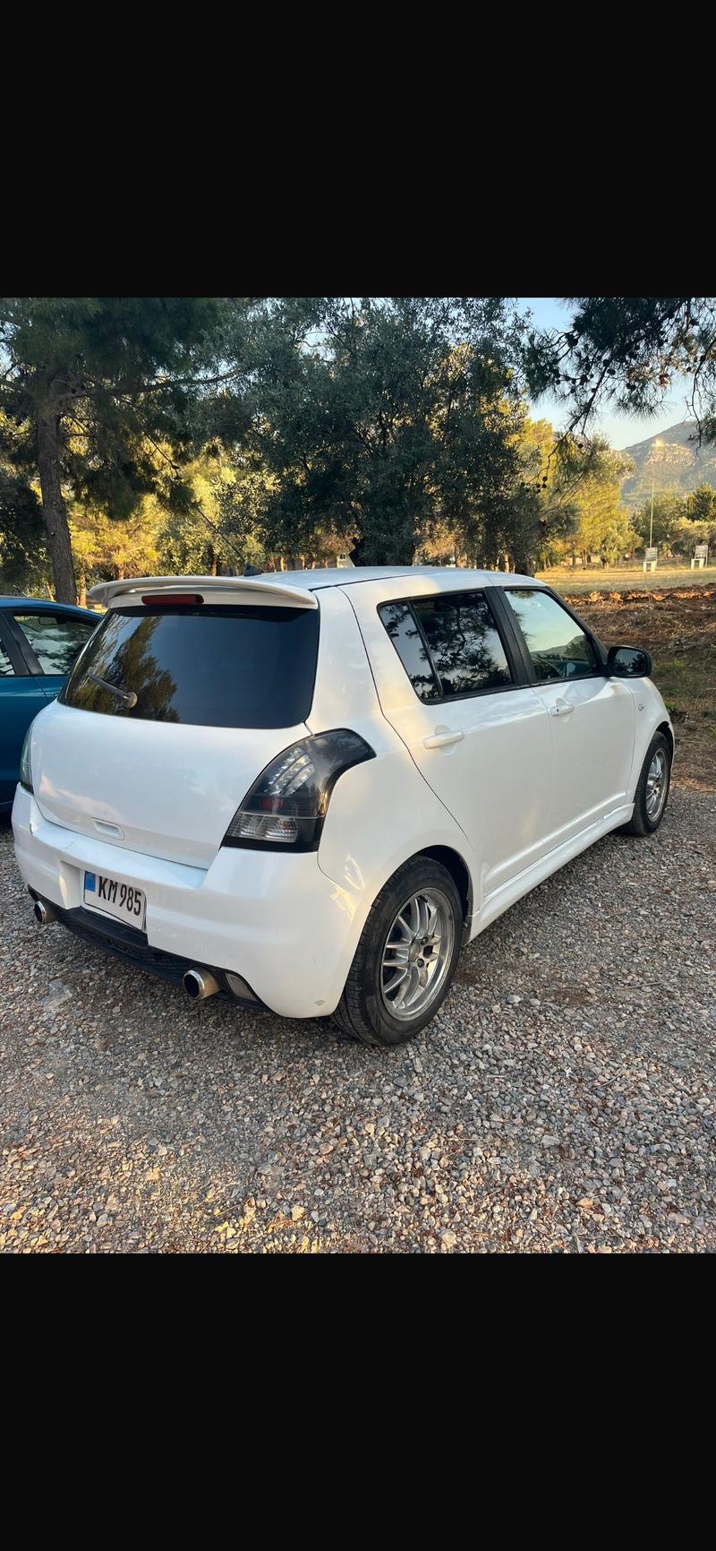 Suzuki Swift — 1/6