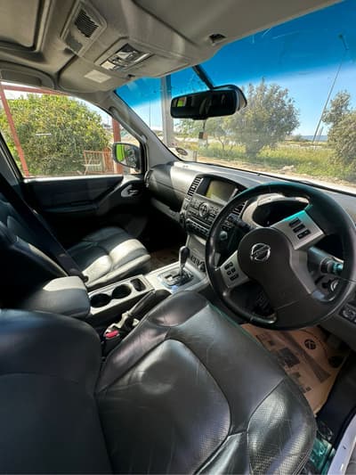 Nissan Navara — 5
