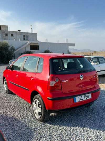 Volkswagen Polo — 2