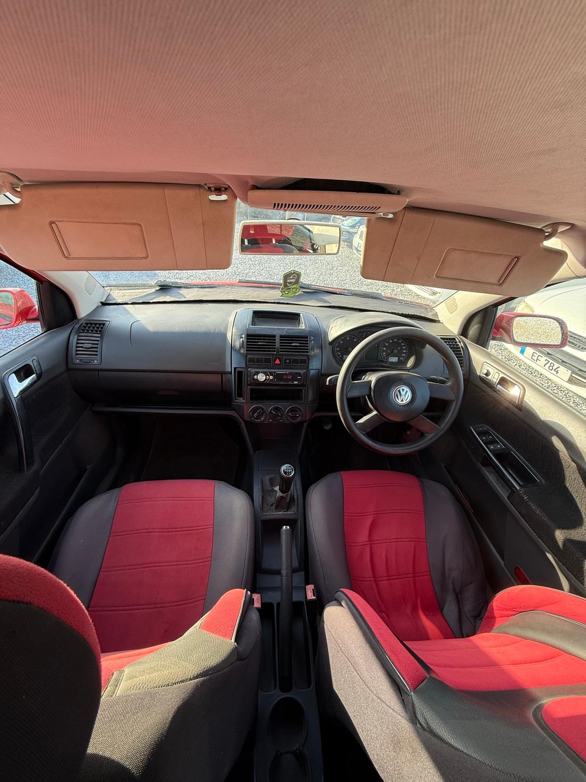 2004 Volkswagen Polo 4