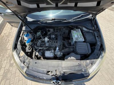 Volkswagen Golf — 7