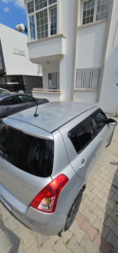 Suzuki Swift — 5