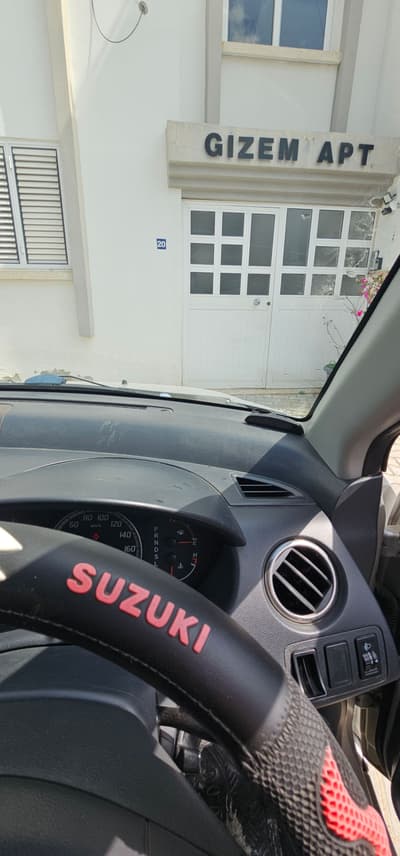 Suzuki Swift — 7
