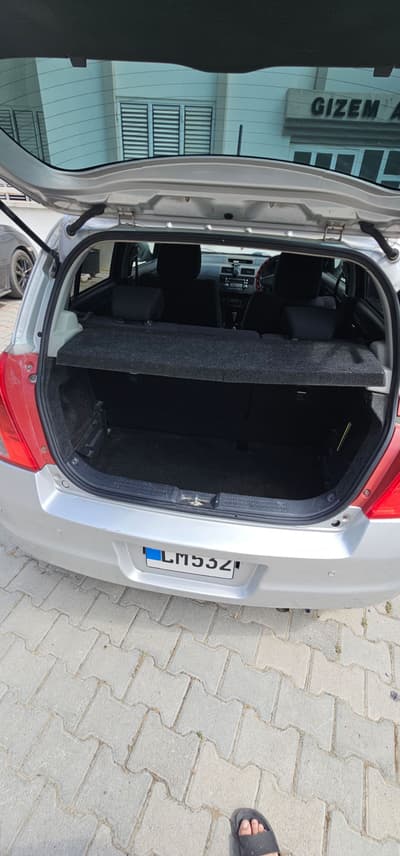 Suzuki Swift — 10