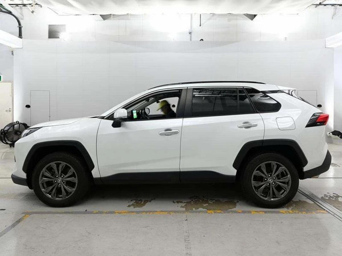 2024 Toyota RAV4 7