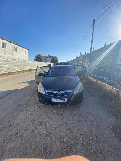Opel Vectra — 1
