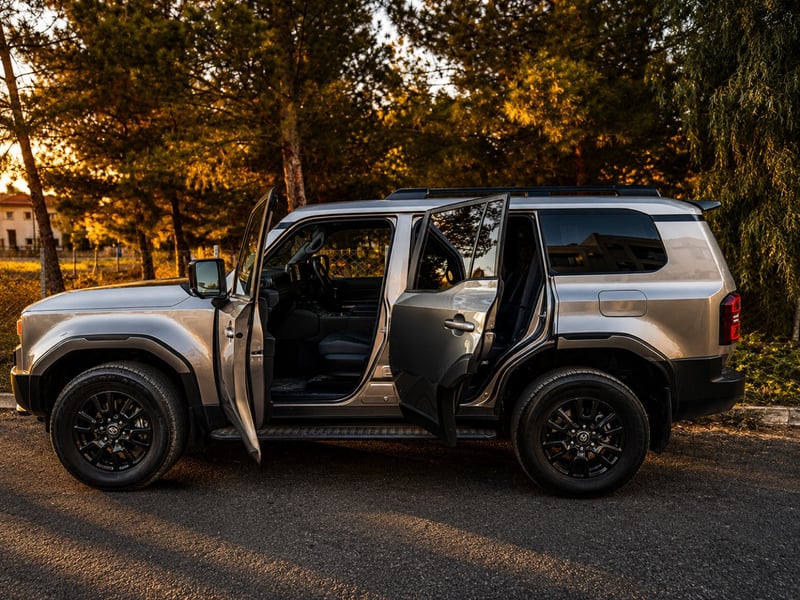 Toyota Land Cruiser — 2