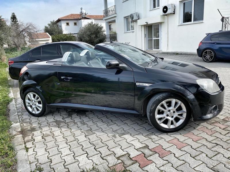 Opel Astra Coupe — 1/5
