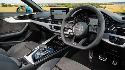 Audi A4 — 6