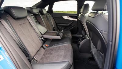 Audi A4 — 8
