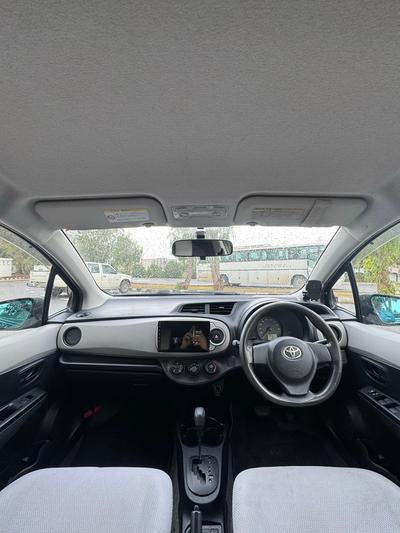 Toyota Vitz — 7