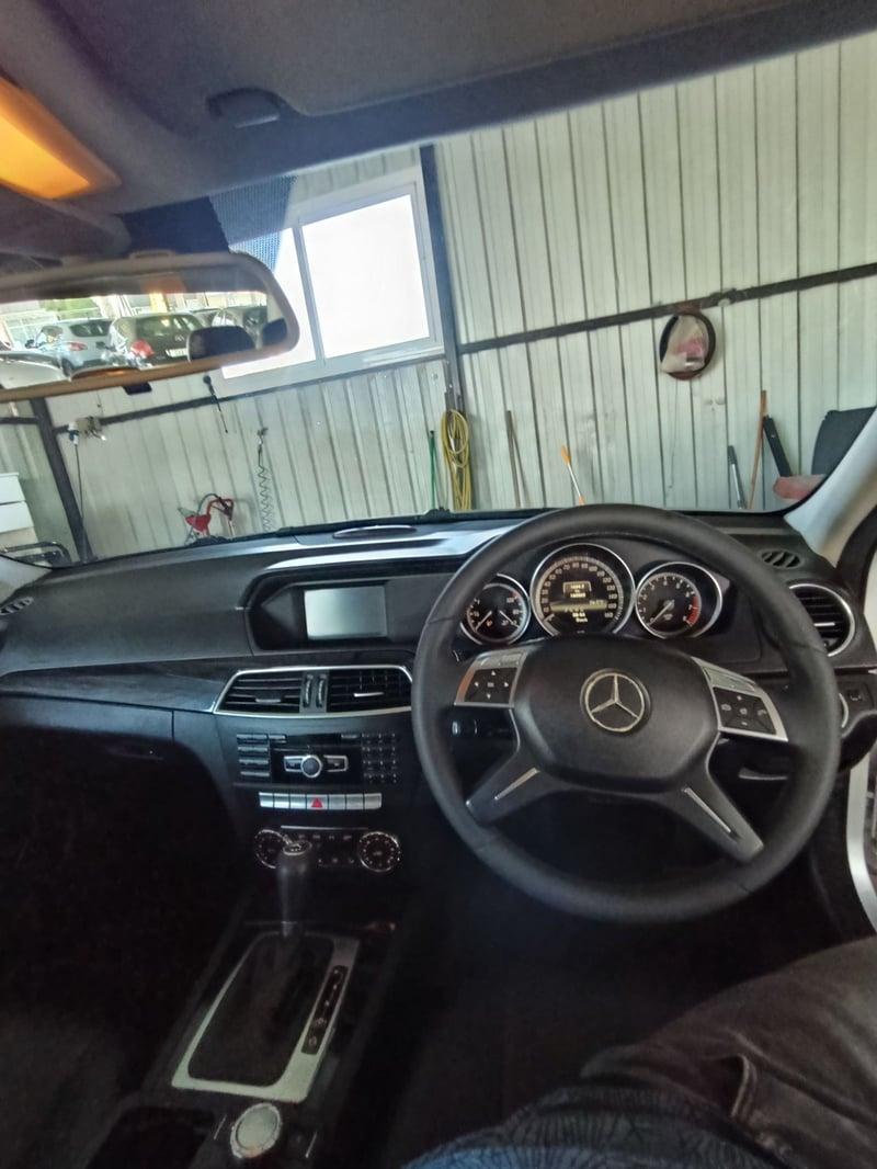 Mercedes-Benz C 180 — 7