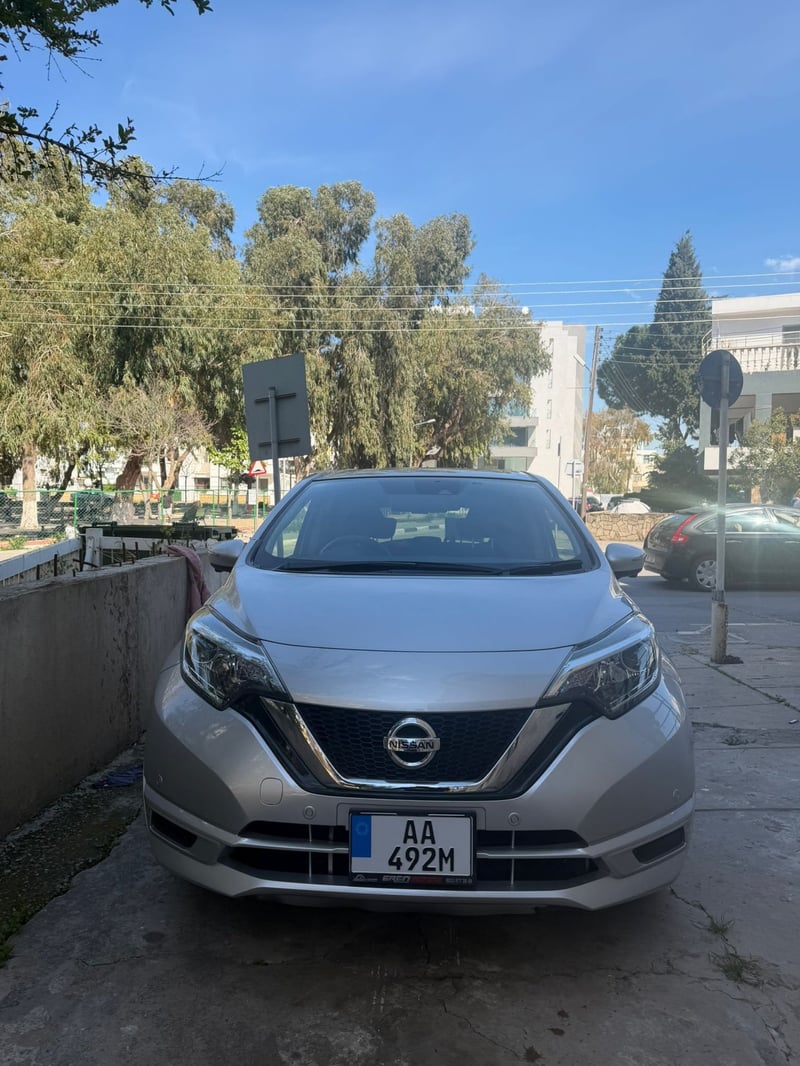 Nissan Note — 7