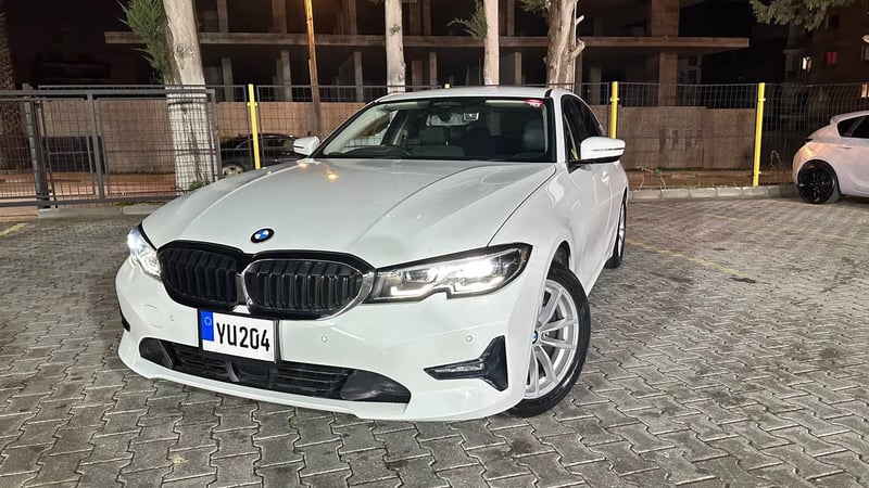 BMW 318i — 1