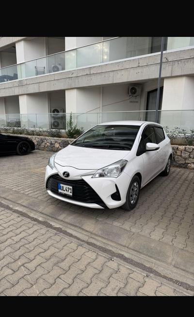 Toyota Vitz — 4