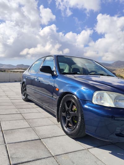 Honda Civic — 2