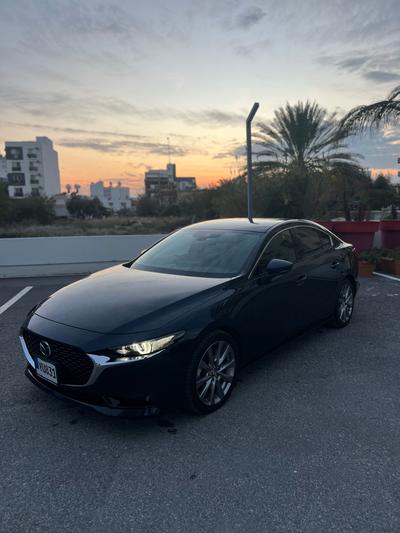 Mazda 3 — 3