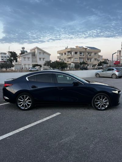 Mazda 3 — 4