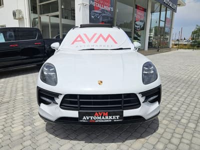 Porsche Macan — 1