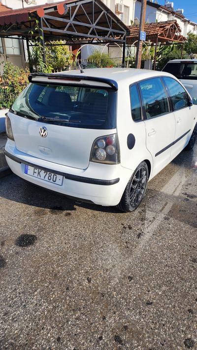 Volkswagen Polo — 3