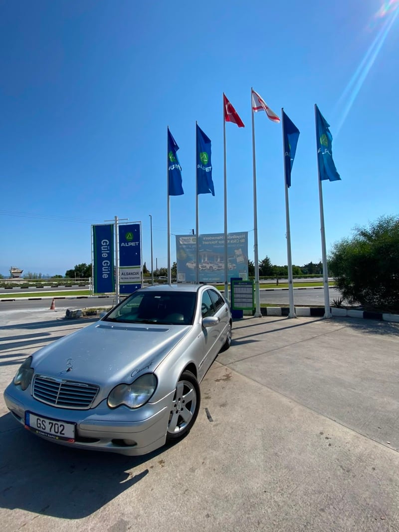 Mercedes-Benz C 220 — 2