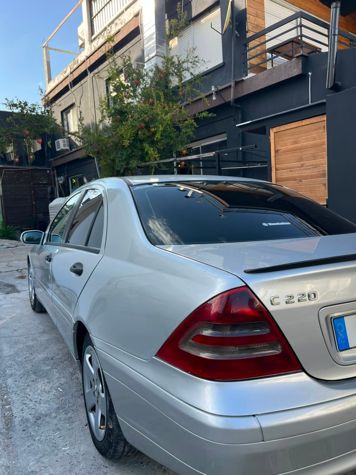 2002 Mercedes-Benz C 220 3