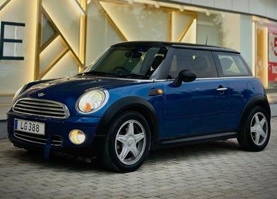 Mini Cooper One — 1