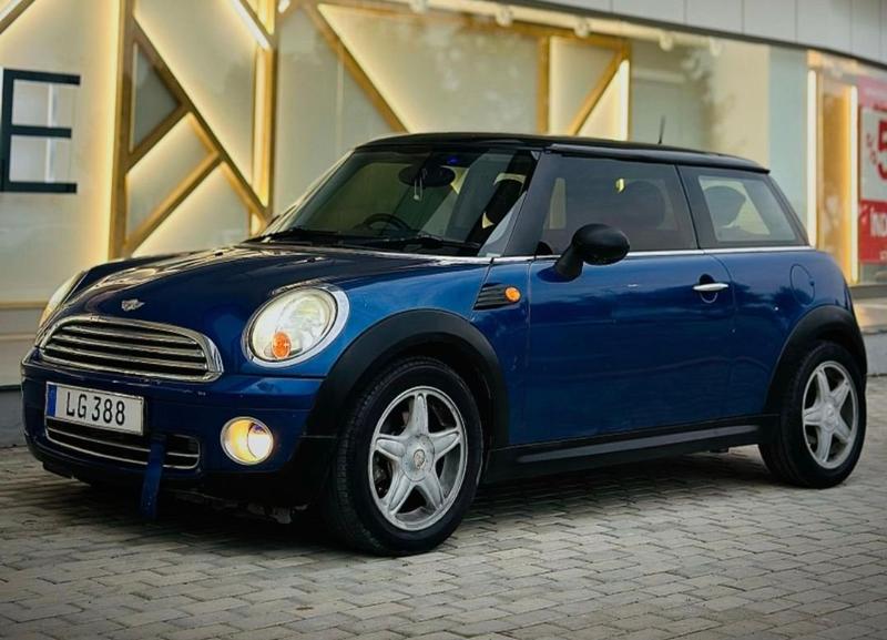 Mini Cooper One — 1/7