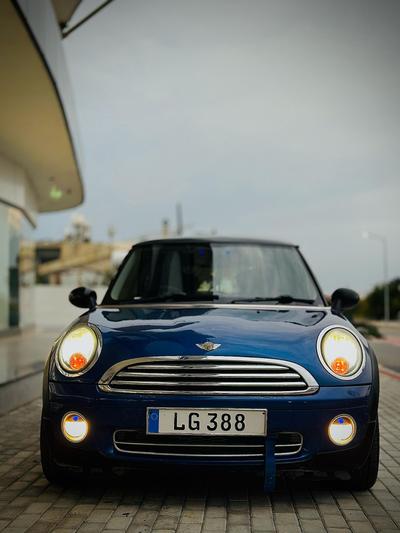 Mini Cooper One — 7