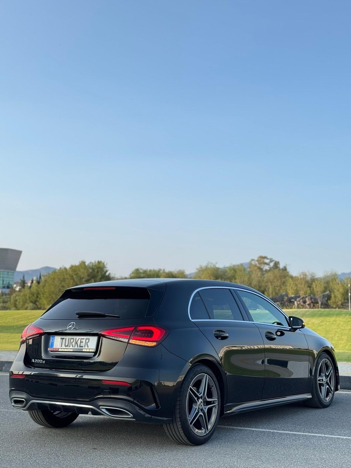 2021 Mercedes-Benz A 200e 4