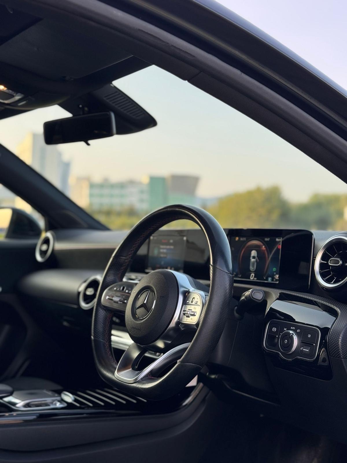 2021 Mercedes-Benz A 200e 10